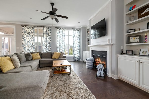 Déco industrielle : trouvez le meuble TV casier idéal